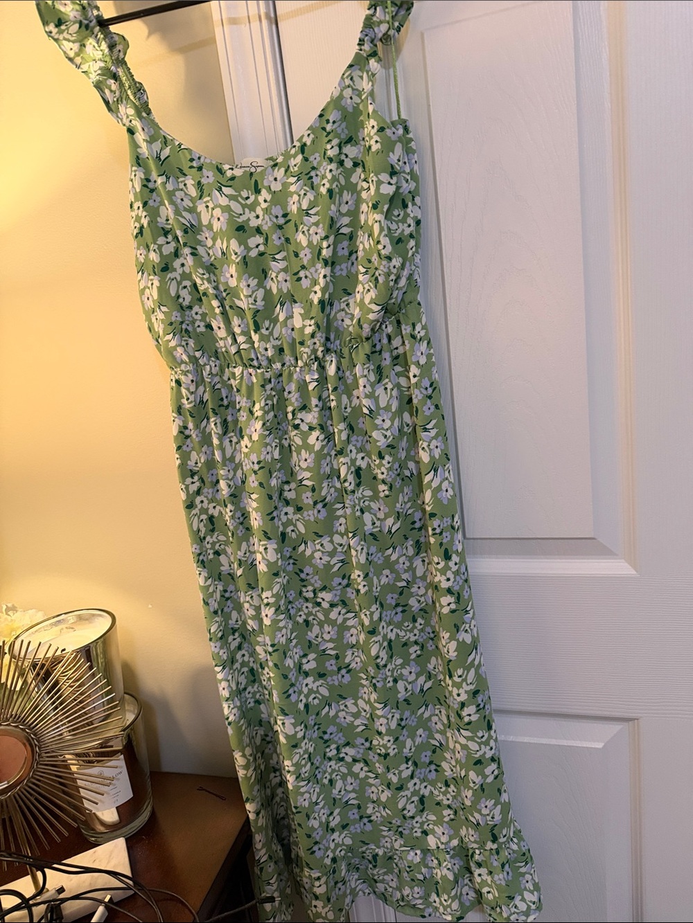 Jessica Simpson Green Floral Midi Dress with White Blooms